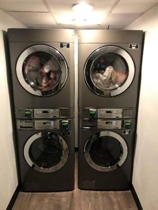 Universal Studios. Amazing 2 Bedroom Apartment! أورلاندو المظهر الخارجي الصورة